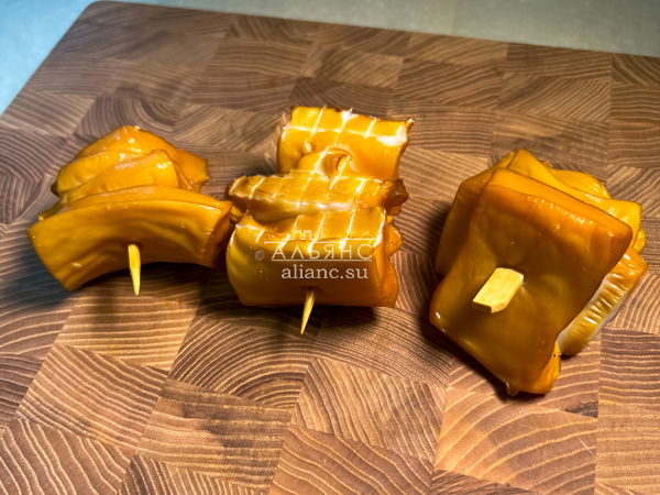 Шашлычок из кальмара х/к в Апрелевке