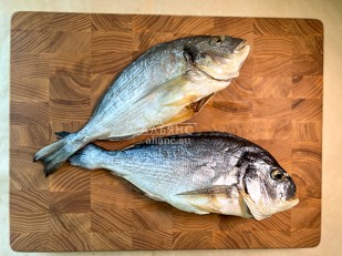 Ведро Ржаные гренки со вкусом Крылышки Барбекю (1 кг): Дорадо вяленая