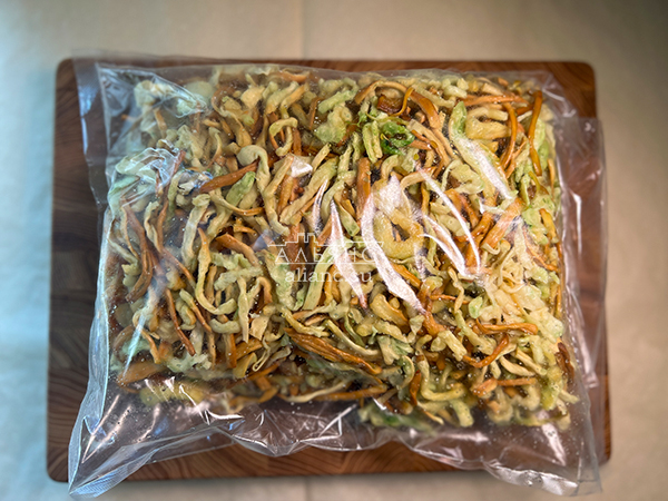 Нитка ЖАРЕНАЯ "Васаби" Oktobersnack 1 кг (сырный продукт) в Апрелевке
