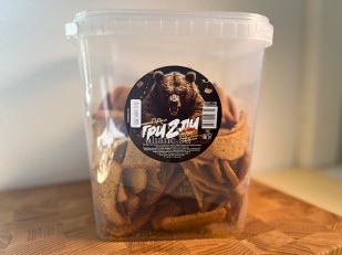 Ведро Ржаные гренки со вкусом Лечо (1 кг): Ведро Ржаные гренки со вкусом Баварские колбаски (1 кг)