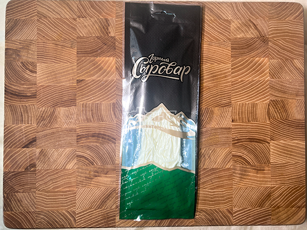 Сыр 60 гр ГОРНЫЙ СЫРОВАР (Паутинка белая с укропом и чесноком) в Апрелевке